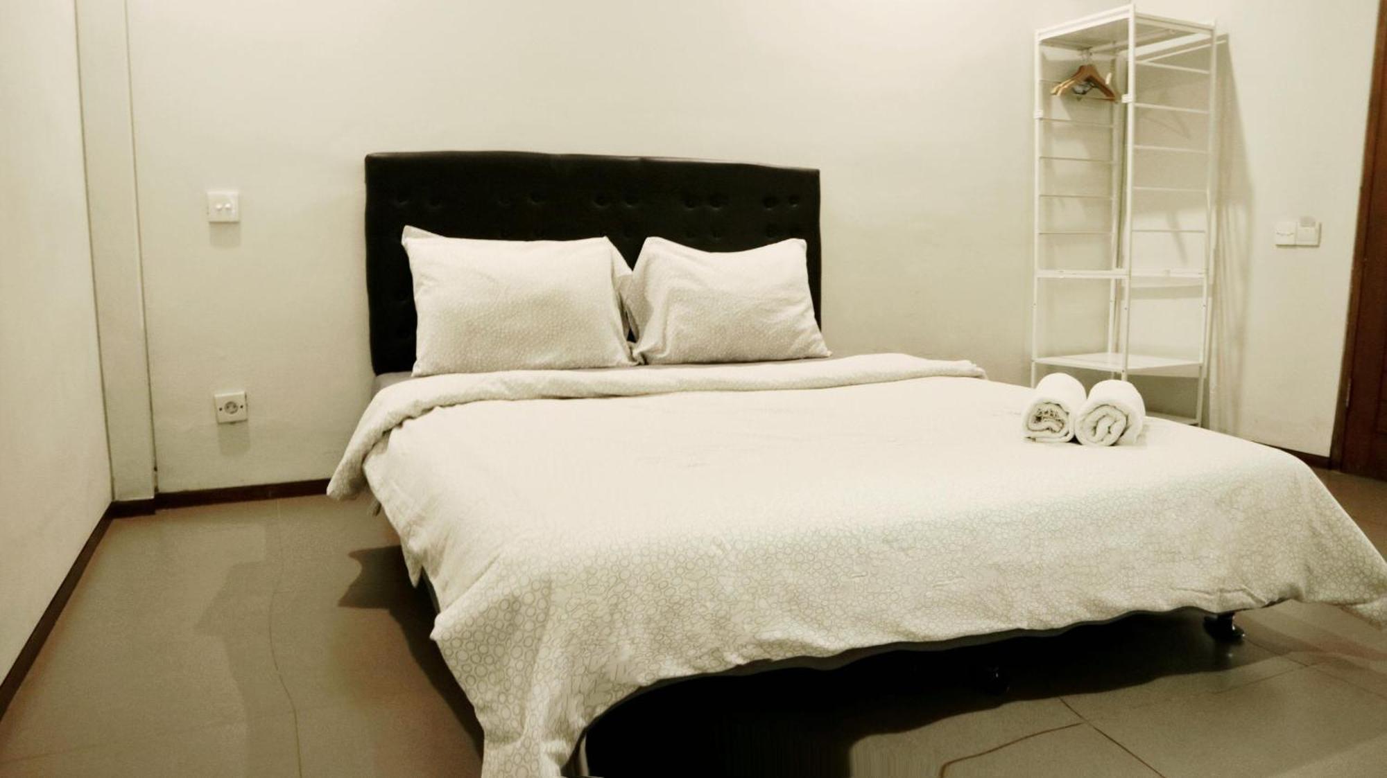 Hotel Proven Living Bandung Esterno foto