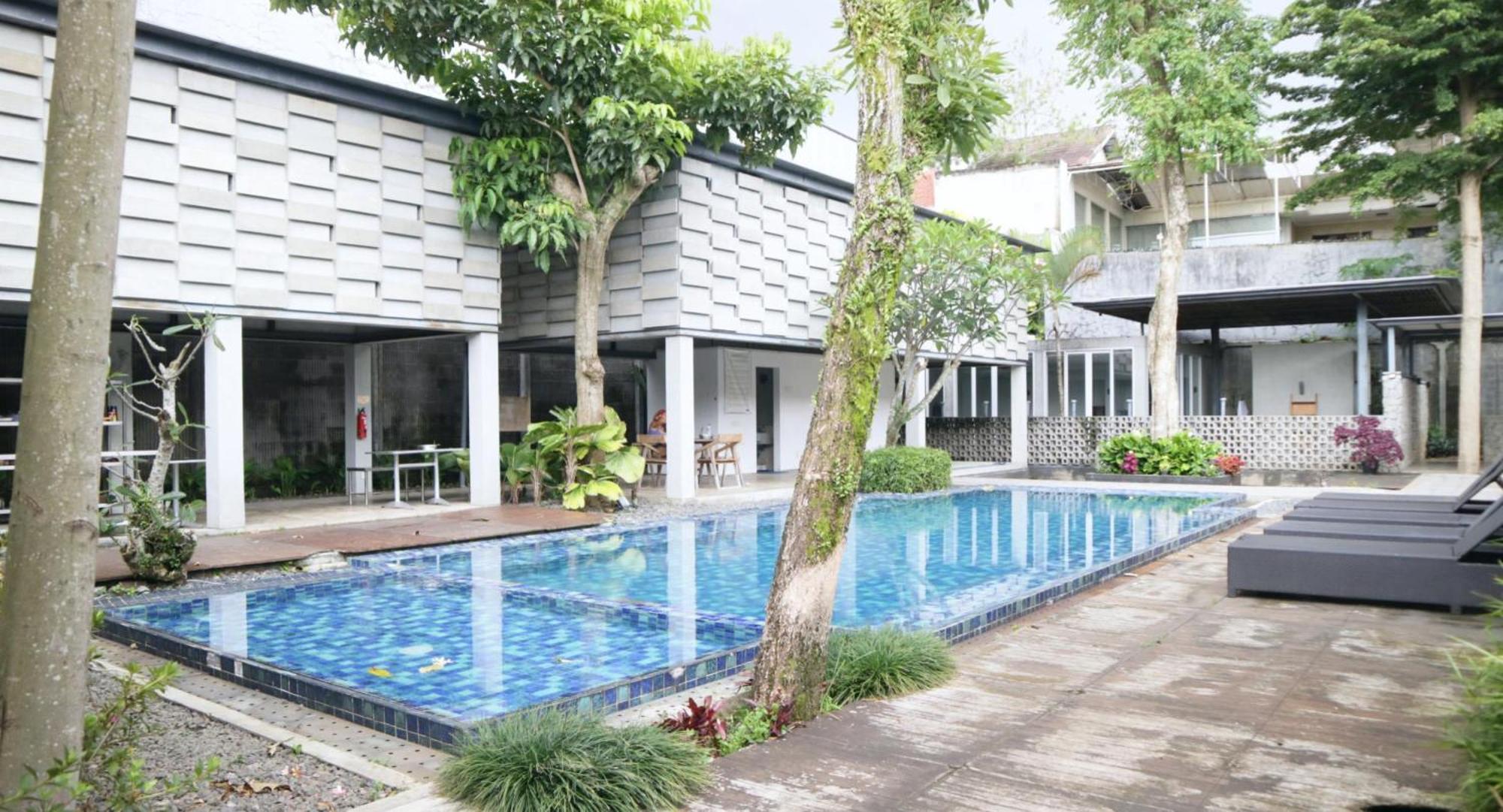 Hotel Proven Living Bandung Esterno foto