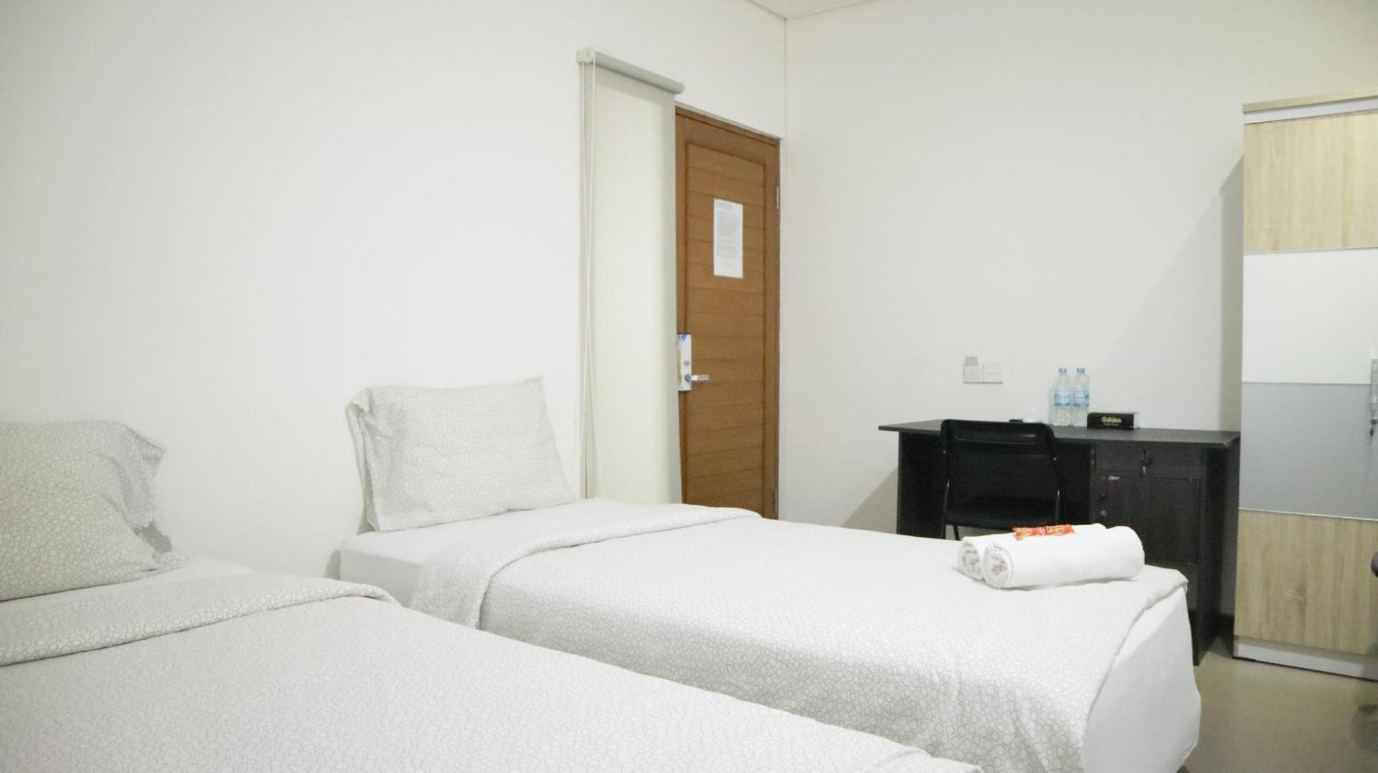 Hotel Proven Living Bandung Esterno foto
